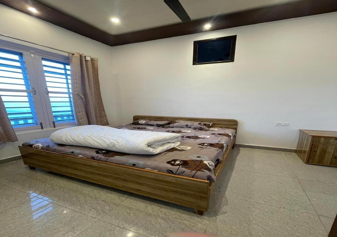 Hotel Maa Bhagwati Almora Luaran gambar