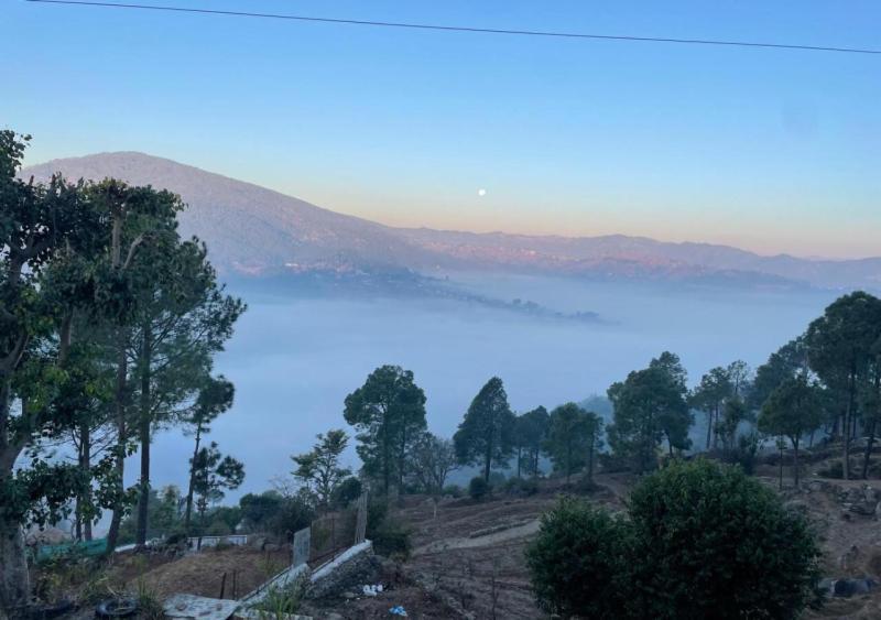 Hotel Maa Bhagwati Almora Luaran gambar